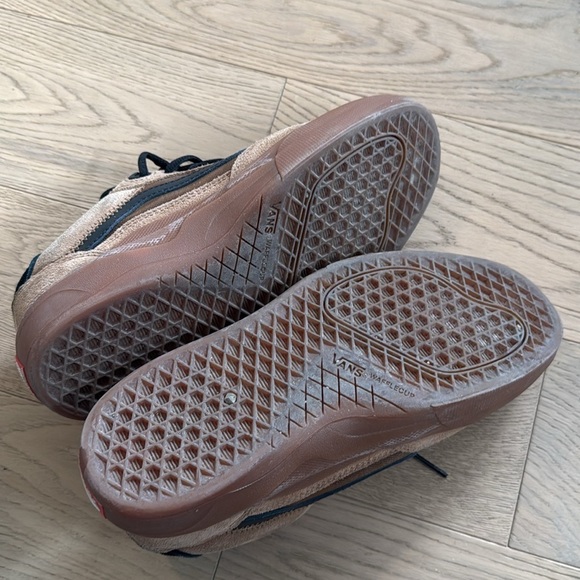 VANS Wayvee Shoes Brown Unisex - Picture 6 of 7